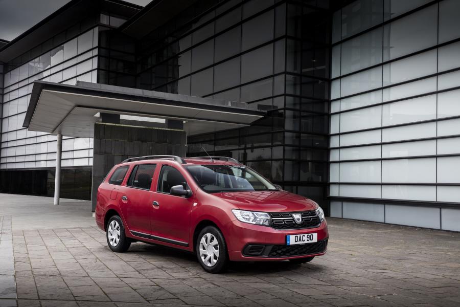  Dacia Logan MCV 2017 года  (UK) (фото 3 из 30)